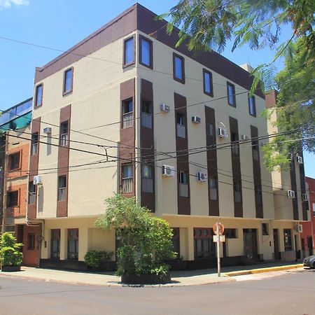 Hotel Vanderloo Посадас Екстериор снимка