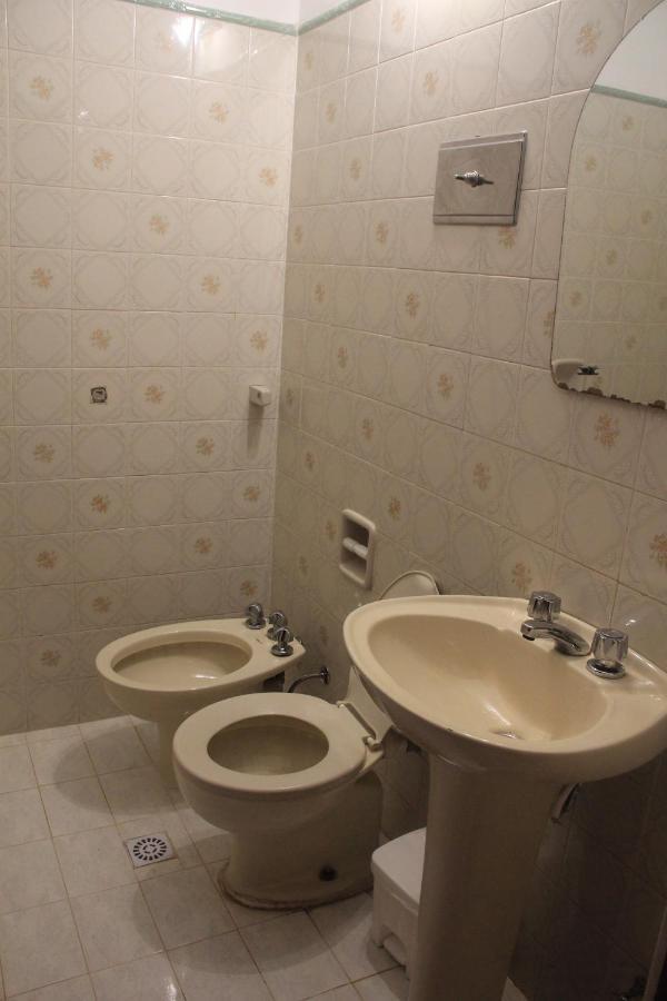 Hotel Vanderloo Посадас Екстериор снимка